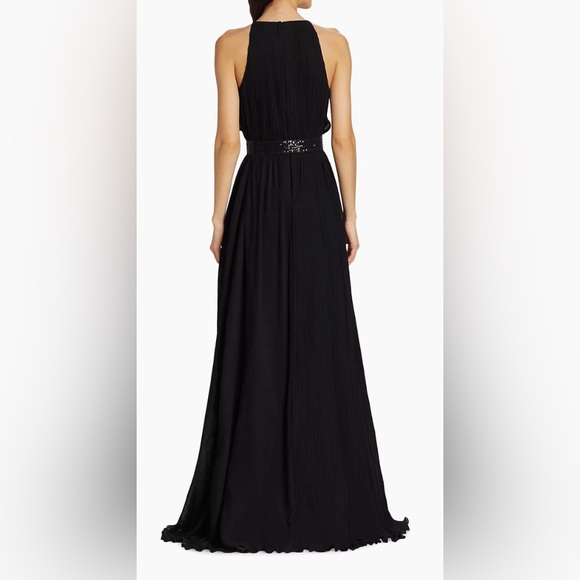 Stunning Badgley Mischka black pleated sequin ruffle gown. Worn once. - Picture 2 of 12